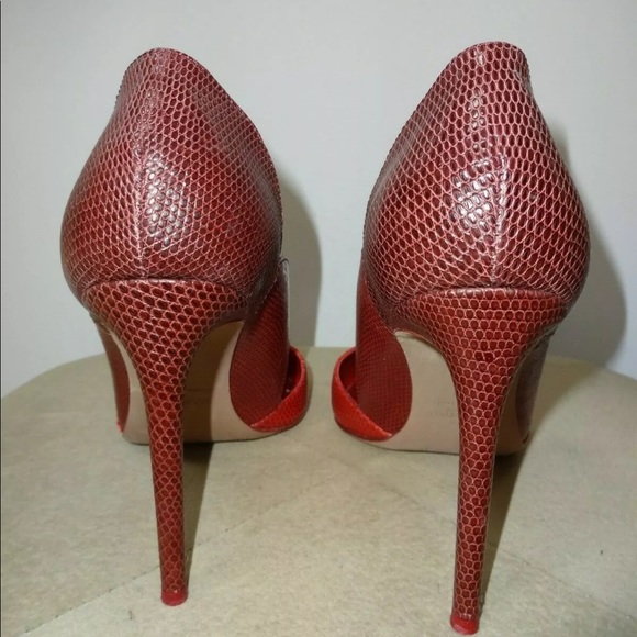 VALENTINO GARAVANI Scalloped Red/Burgundy Pumps 39 - Picture 3 of 7